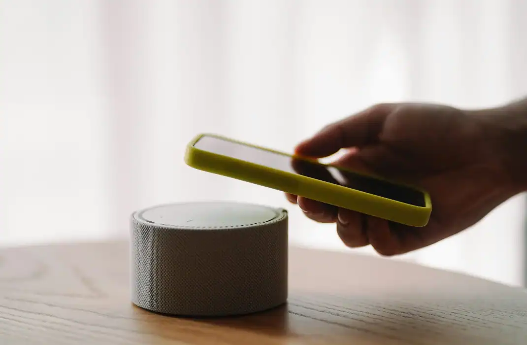 bluetooth speaker and phone