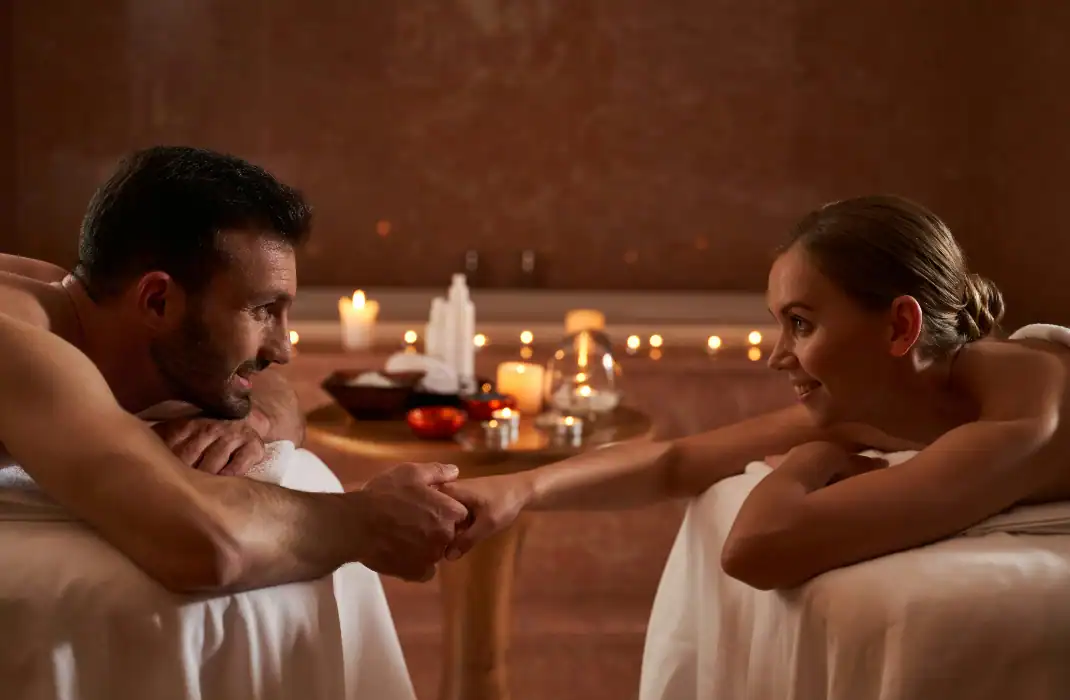 couples spa massage as engagement party gift